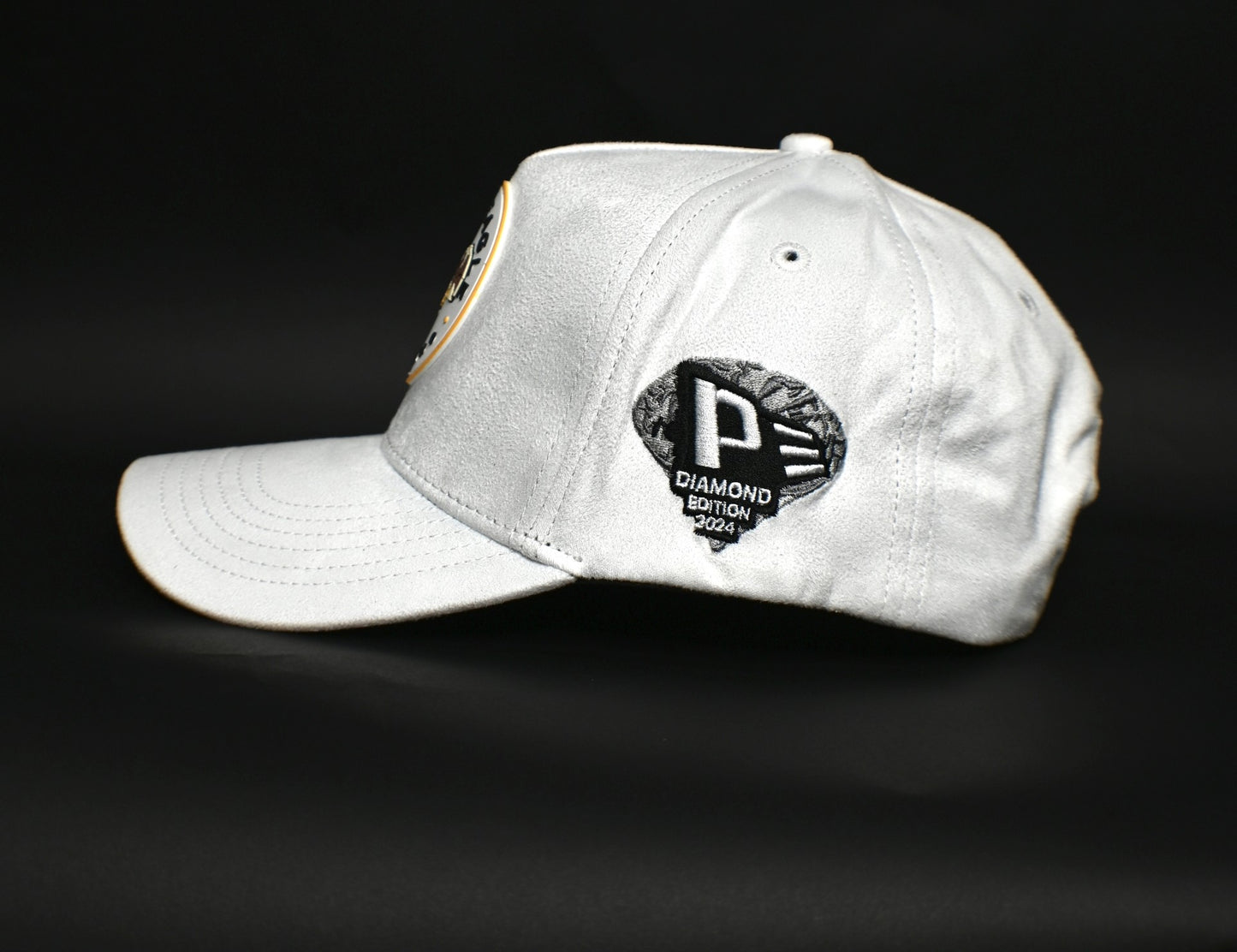 MEXICAN🇲🇽AMERICAN🇺🇸 SnapBack “WHITE”